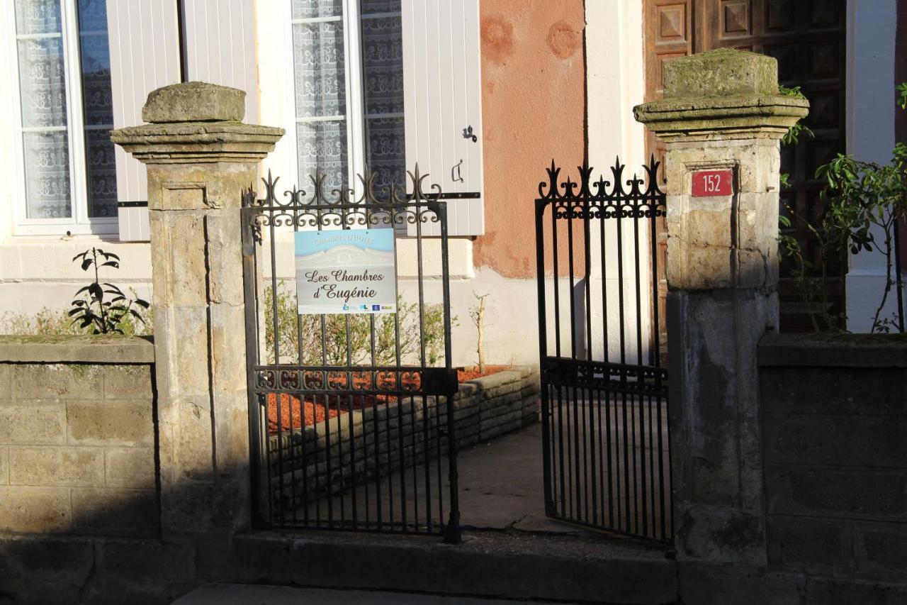 Les Chambres D'Eugenie Poyanne Exterior photo